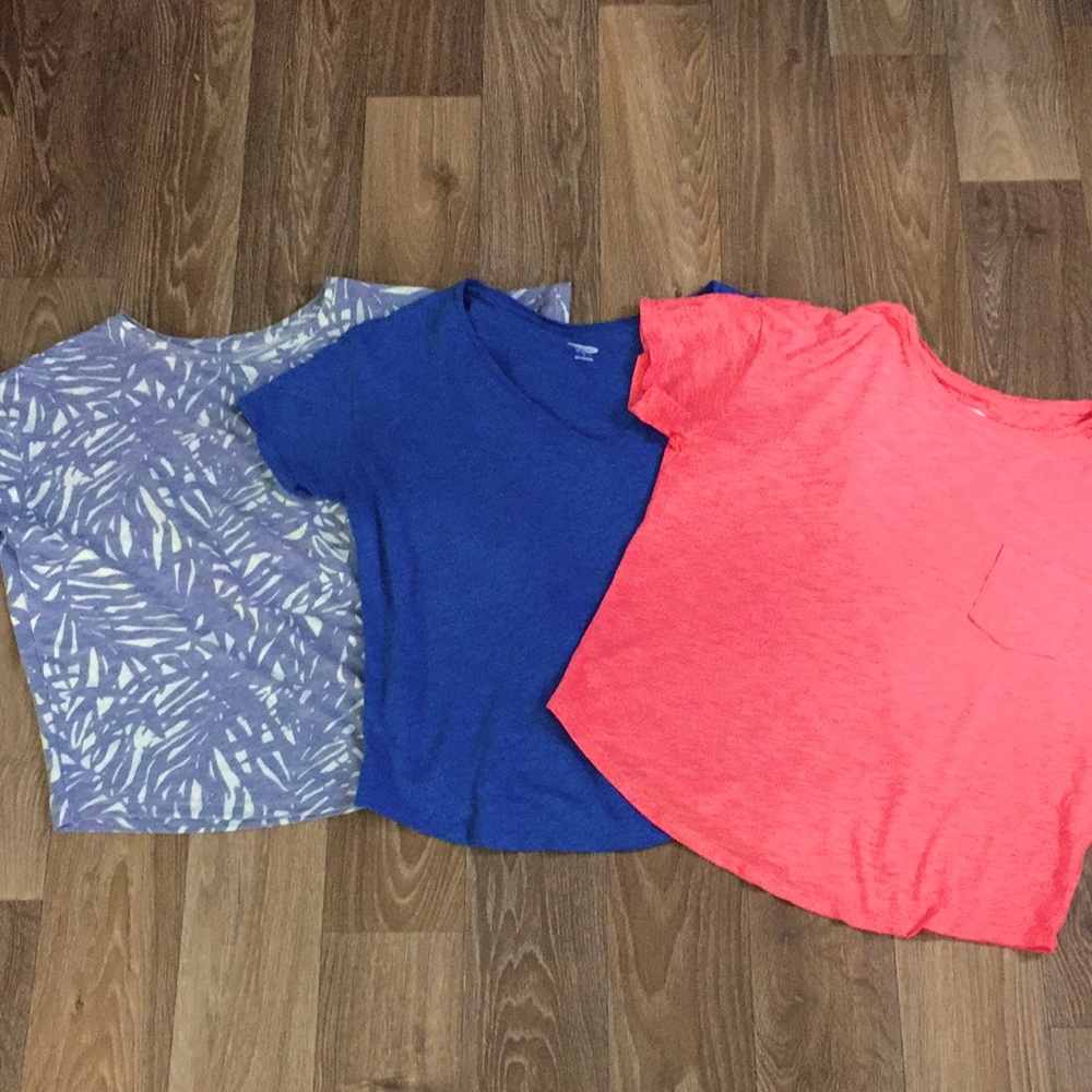 Lot of Old Navy short sleeve easy tees small